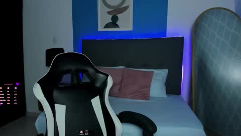  CORA  online show from 6, 10, 2025