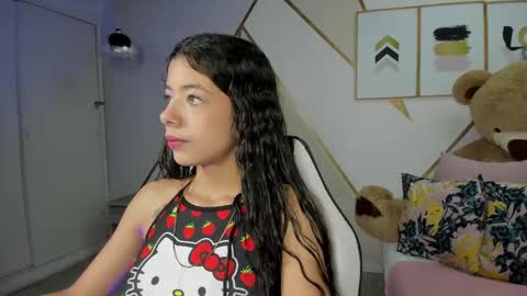 Coral online show from 1, 3, 2025