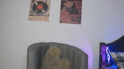 Coralie Bronson online show from 24, 2, 2026