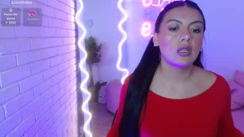 Snapshot of coraline_tay chatting on 11, 2, 2025 Carolina online show from 11, 2, 2025