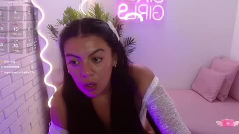 Snapshot of coraline_tay chatting on 13, 2, 2025 Carolina online show from 13, 2, 2025