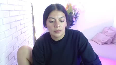 Snapshot of coraline_tay chatting on 15, 2, 2025 Carolina online show from 15, 2, 2025