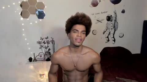 Snapshot of coreyglover chatting on 6, 11, 2025 CoreyGlover online show from 6, 11, 2025