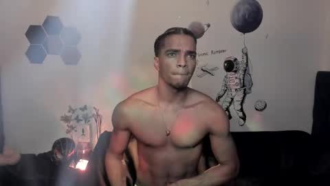 Snapshot of coreyglover chatting on 16, 12, 2025 CoreyGlover online show from 16, 12, 2025