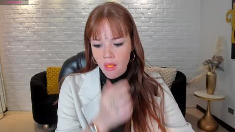 Snapshot of corinnerusso chatting on 20, 1, 2025 Corinne Russo online show from 20, 1, 2025