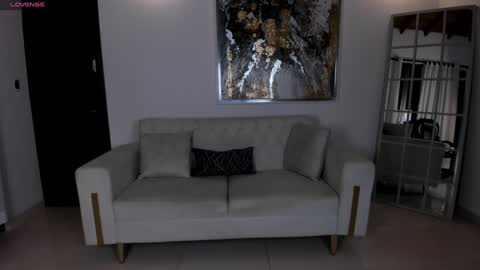 Snapshot of corinnerusso chatting on 27, 1, 2025 Corinne Russo online show from 27, 1, 2025