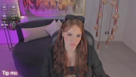 Snapshot of corinnerusso chatting on 25, 9, 2025 Corinne Russo online show from 25, 9, 2025