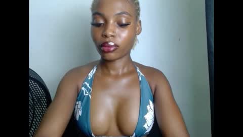 cornxcunt online show from 18, 11, 2025