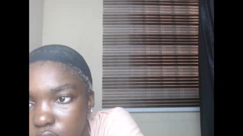 Snapshot of cornxcuntx chatting on 13, 9, 2025 cornxcuntx online show from 13, 9, 2025