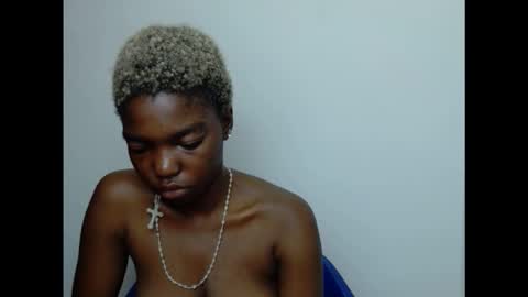 Snapshot of cornxcuntx chatting on 4, 10, 2025 cornxcuntx online show from 4, 10, 2025