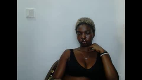 Snapshot of cornxcuntx chatting on 26, 10, 2025 cornxcuntx online show from 26, 10, 2025