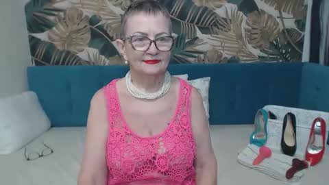 Snapshot of corssika chatting on 23, 11, 2025 corssika online show from 23, 11, 2025