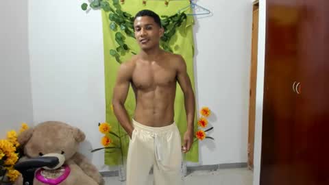 Snapshot of corzoethan chatting on 3, 2, 2025 Ethan online show from 3, 2, 2025