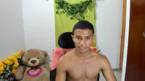 Snapshot of corzoethan chatting on 18, 2, 2025 Ethan online show from 18, 2, 2025