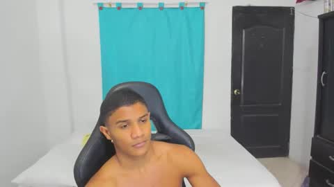 Snapshot of corzoethan chatting on 13, 9, 2025 Ethan online show from 13, 9, 2025