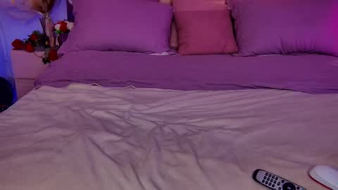 Sia online show from 14, 2, 2025