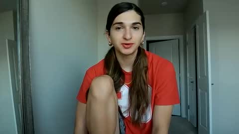 Snapshot of cosmicbae777 chatting on 8, 11, 2025 cosmicbae777 online show from 8, 11, 2025