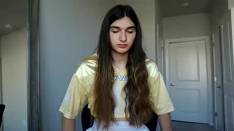 Snapshot of cosmicbae777 chatting on 9, 11, 2025 cosmicbae777 online show from 9, 11, 2025