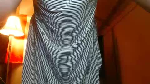 Snapshot of cosmicjones88 chatting on 1, 1, 2025 cosmicjones88 online show from 1, 1, 2025