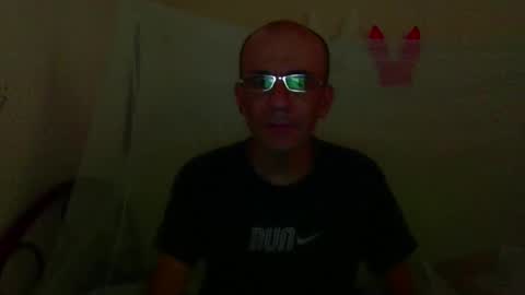 Snapshot of couple_hot86 chatting on 6, 11, 2025 couple_hot86 online show from 6, 11, 2025