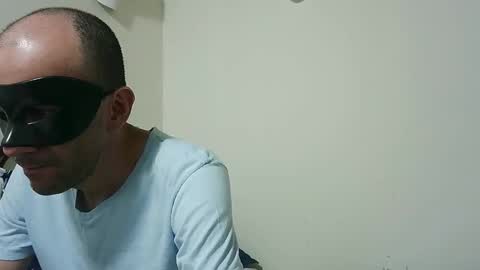 Snapshot of couple_hot86 chatting on 9, 11, 2025 couple_hot86 online show from 9, 11, 2025