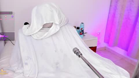 Snapshot of couple_naughty20 chatting on 1, 11, 2025 Maria online show from 1, 11, 2025