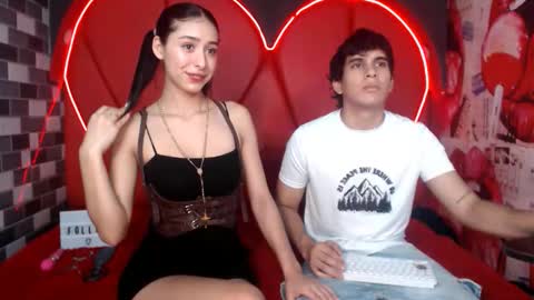 MIA LIZ AND SAM online show from 4, 10, 2025