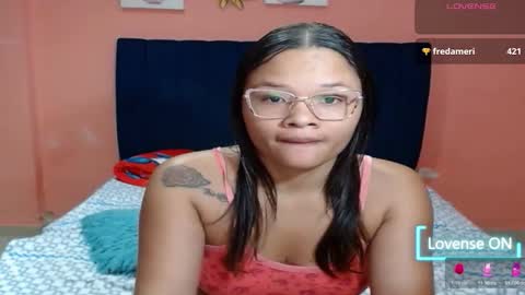 SOPHIE Y CAMILO online show from 18, 12, 2025