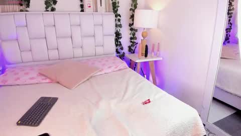 lola y juan online show from 14, 12, 2025