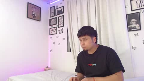 Juli and Liam online show from 23, 12, 2024