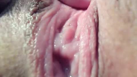 Snapshot of courtney_luv chatting on 27, 2, 2025 Im Courtney Nice to meet youFollow meInstagram courtneyluv778 online show from 27, 2, 2025