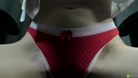 Snapshot of courtney_luv chatting on 24, 11, 2025 Im Courtney Nice to meet youFollow meInstagram courtneyluv778 online show from 24, 11, 2025