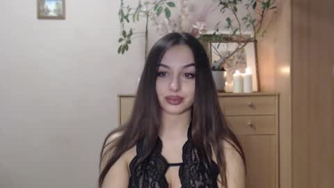 Snapshot of courtney_lux chatting on 1, 2, 2025 Courtney online show from 1, 2, 2025