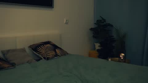 Snapshot of coventinaashfield chatting on 2, 2, 2025 Yui online show from 2, 2, 2025