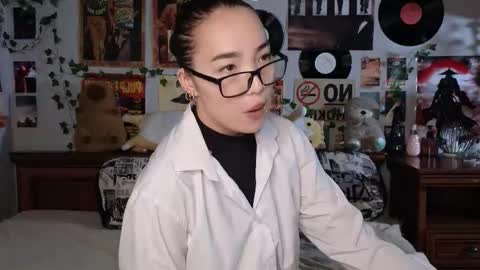 Snapshot of coventinahazleton chatting on 7, 11, 2025 Yuna online show from 7, 11, 2025