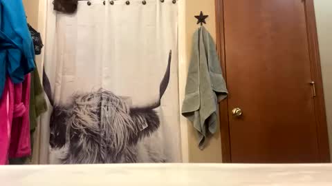 Snapshot of cowboystud77 chatting on 21, 12, 2025 cowboystud77 online show from 21, 12, 2025