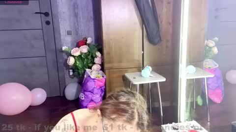 Snapshot of coy_girl_ chatting on 19, 2, 2025 My name is Emma - HELP COLLECT TOKENS FOR THE OPERATION FOR MY DAUGHTER online show from 19, 2, 2025