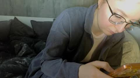 Snapshot of coy_girl_ chatting on 10, 6, 2026 My name is Emma - HELP COLLECT TOKENS FOR THE OPERATION FOR MY DAUGHTER online show from 10, 6, 2026