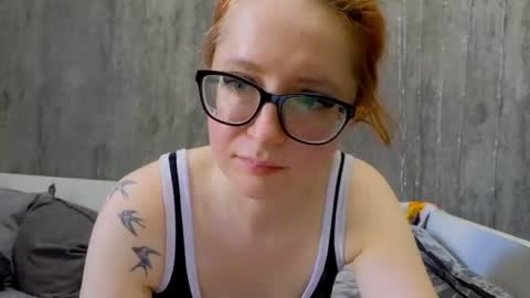 Snapshot of coy_girl_ chatting on 15, 7, 2026 My name is Emma - HELP COLLECT TOKENS FOR THE OPERATION FOR MY DAUGHTER online show from 15, 7, 2026