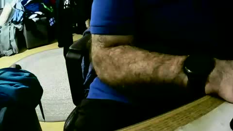 coyote017 online show from 28, 1, 2025