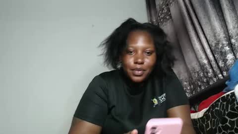 Snapshot of cozy_dion chatting on 4, 4, 2026 Erykah online show from 4, 4, 2026