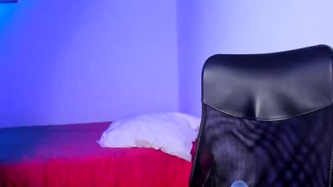 cracker online show from 25, 2, 2025