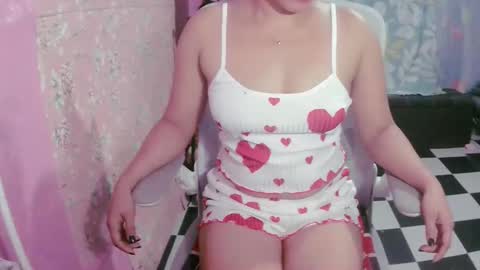 Snapshot of crazy_4u69 chatting on 10, 6, 2026 crazy_4u69 online show from 10, 6, 2026