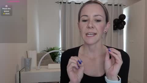 Stacy 2pm to 6pm mon-fri 3 CAT online show from 22, 4, 2026