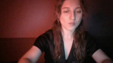 Snapshot of crazy_kisses_ chatting on 5, 4, 2026 crazy_kisses_ online show from 5, 4, 2026