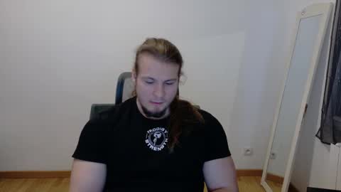 crazyangel8 online show from 3, 2, 2025