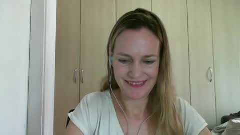 Snapshot of crazyanny chatting on 30, 1, 2025 Anny online show from 30, 1, 2025