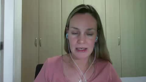 Snapshot of crazyanny chatting on 26, 2, 2025 Anny online show from 26, 2, 2025
