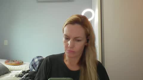 Anny online show from 9, 4, 2026
