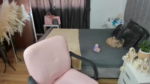 LAURA online show from 3, 3, 2026